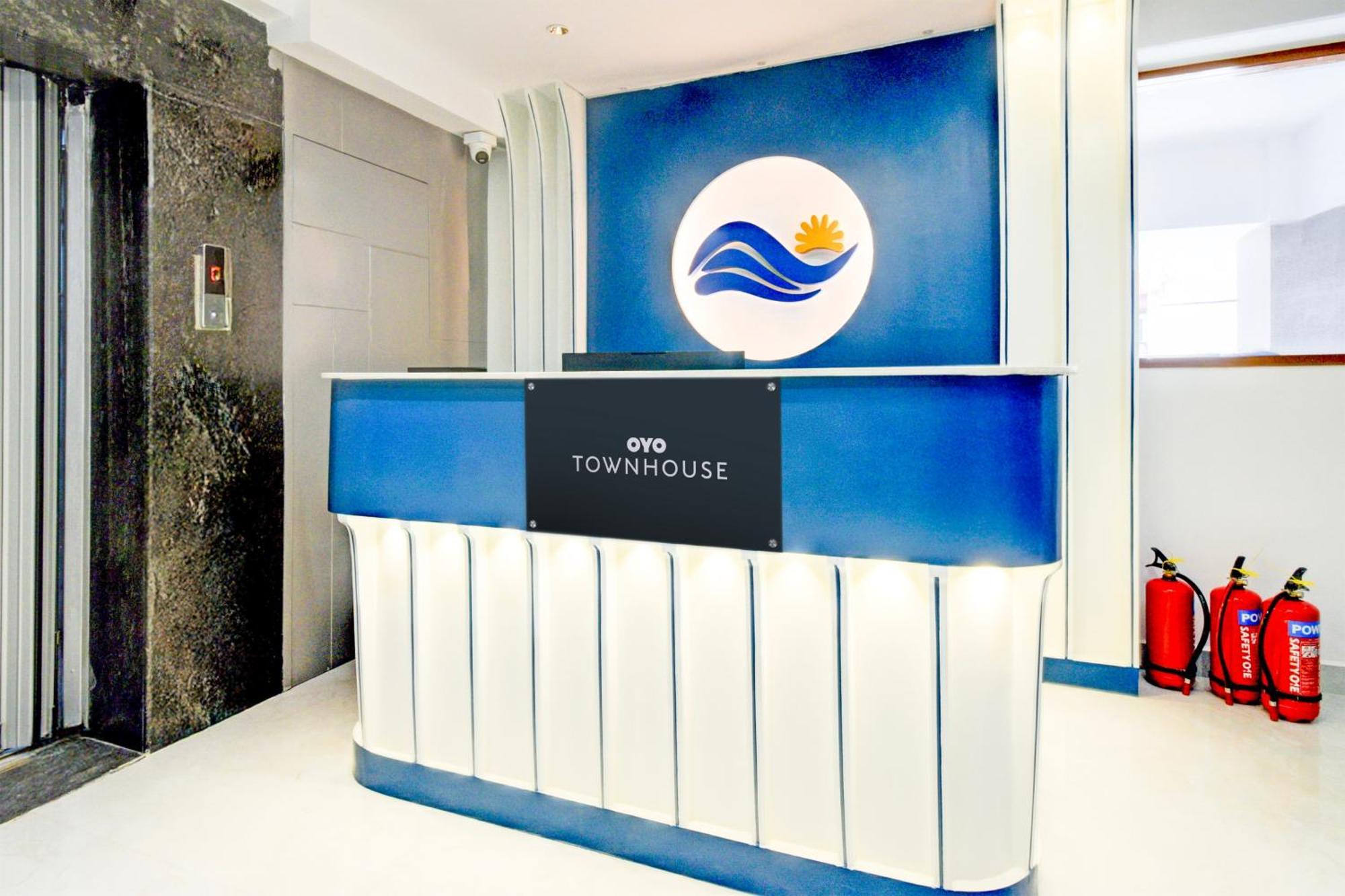 Townhouse Aarav Business Hotel Hyderabad Eksteriør bilde
