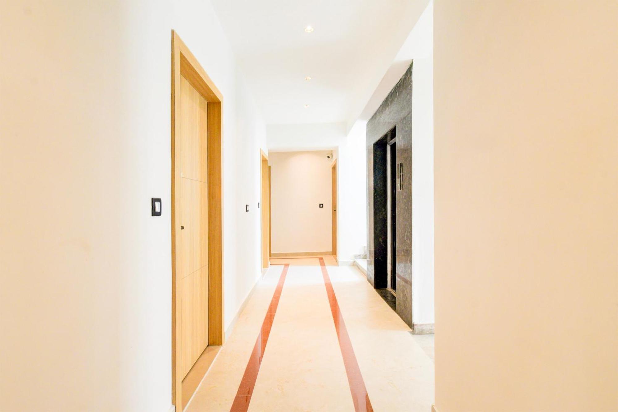 Townhouse Aarav Business Hotel Hyderabad Eksteriør bilde